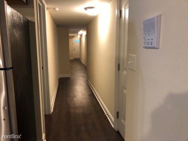 Foto del edificio - 5436 S Woodlawn Ave