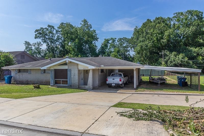 436 E Pont Des Mouton Rd, Lafayette, LA 70507 - House Rental in