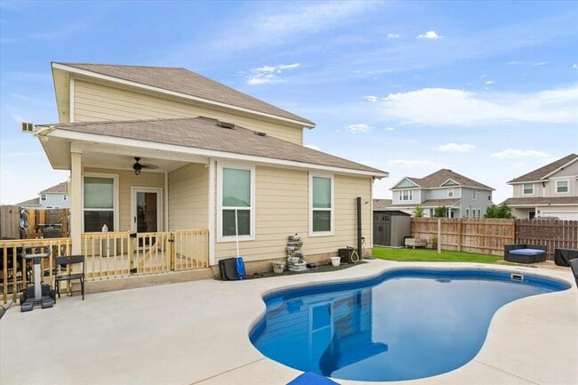 Foto del edificio - 5001 Black Onyx Dr