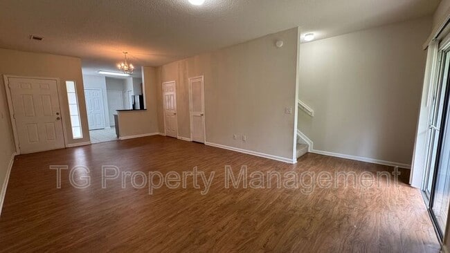 Building Photo - 268 Leese Dr