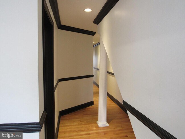 Building Photo - 1803 2nd St NW