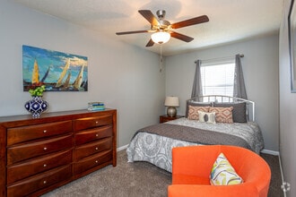 2BR, 1.5BA - 1250 SF - Barrington Park Townhomes