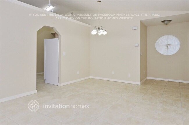Foto del edificio - 2223 Ridgemore Dr