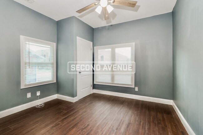 Building Photo - 312 W Kenton ST
