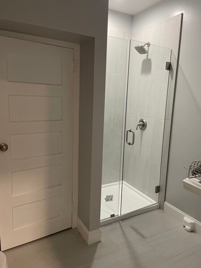 Foto del edificio - 302 Etna St