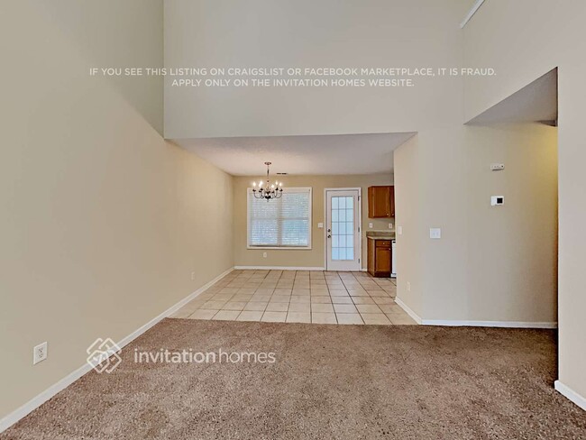 Foto del edificio - 236 Bainbridge Cir