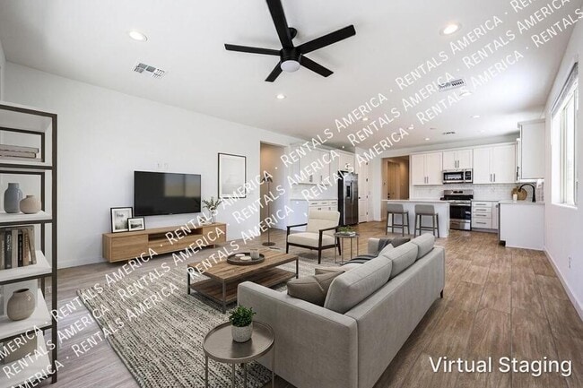 Building Photo - 5411 W Royal Palm Rd