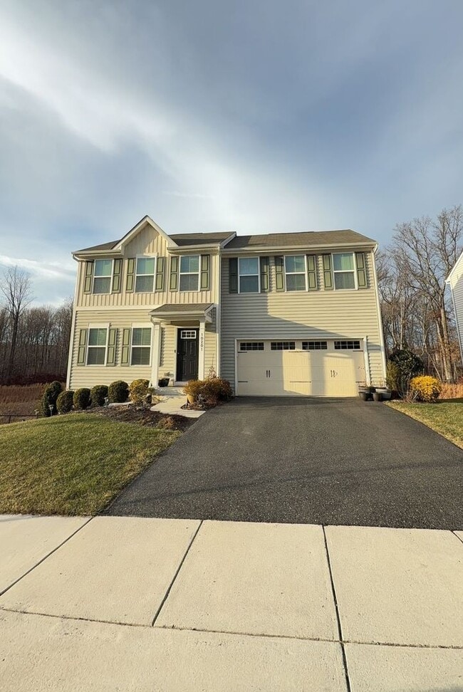 Building Photo - 10201 Blansford Way