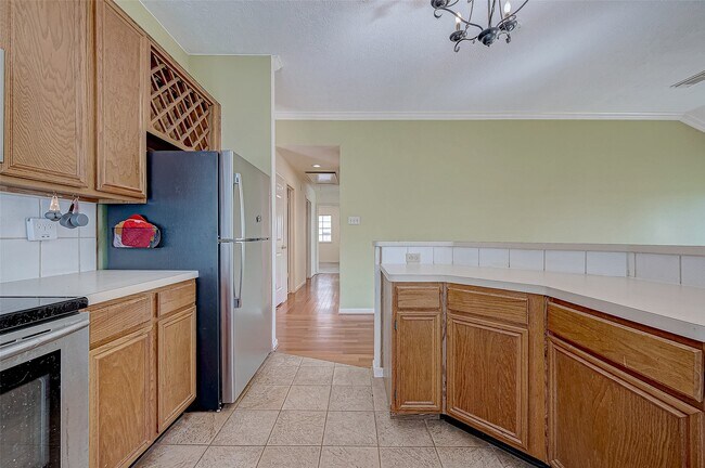 Foto del edificio - 7030 River Garden Dr