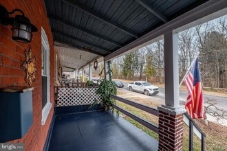 Building Photo - 220 Railroad Ave