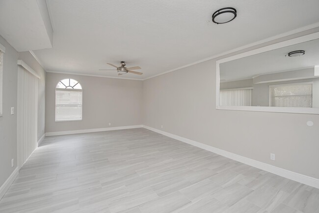Building Photo - 4240 Village B Dr