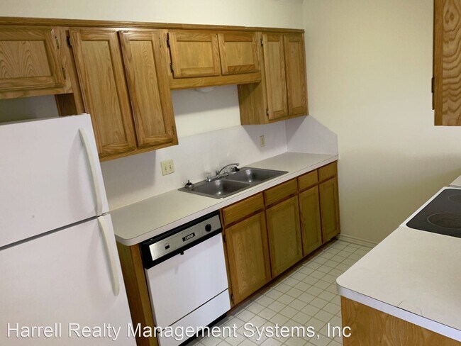 Foto del edificio - 2 br, 2 bath House - 9003 Royal Lane