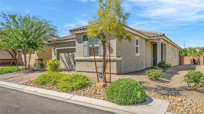 Foto del edificio - 5827 Casa Branca St