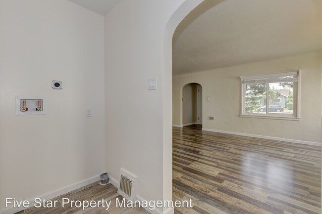 Foto del edificio - 718 N 2nd St