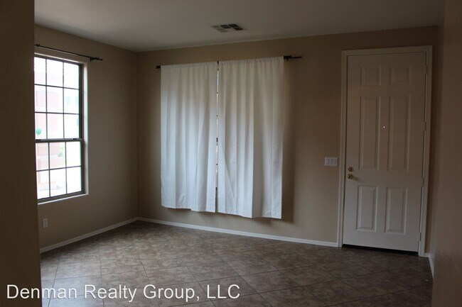 Building Photo - 4 br, 2.5 bath House - 20480 N. 90th Lane