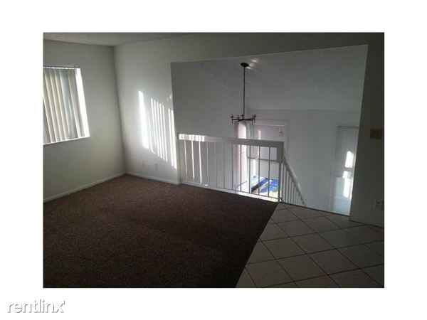 Building Photo - 2215 NW 56th Ave