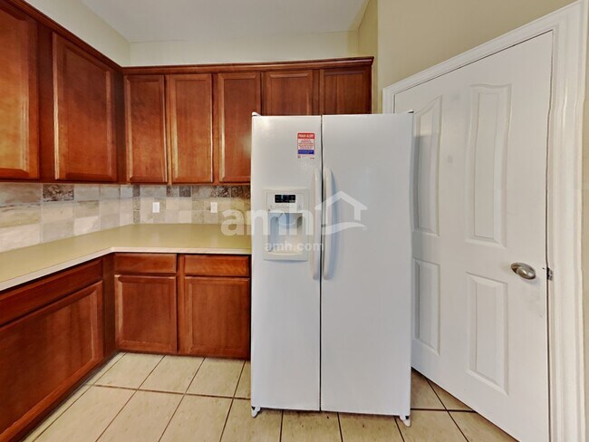 Building Photo - 2918 Meridian Bay Ln