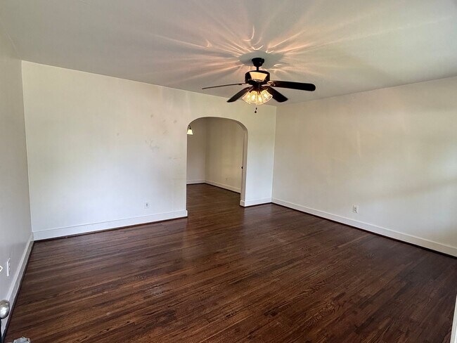 Building Photo - 1505 Turman St Chattanooga