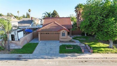Building Photo - 15061 Fuchsia Ct