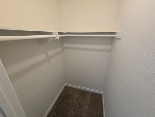 Building Photo - Rancho Penasquitos 2-story. 4 br., 3 ba.