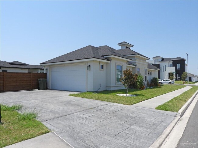 Building Photo - 2212 Leanna Denae Ave