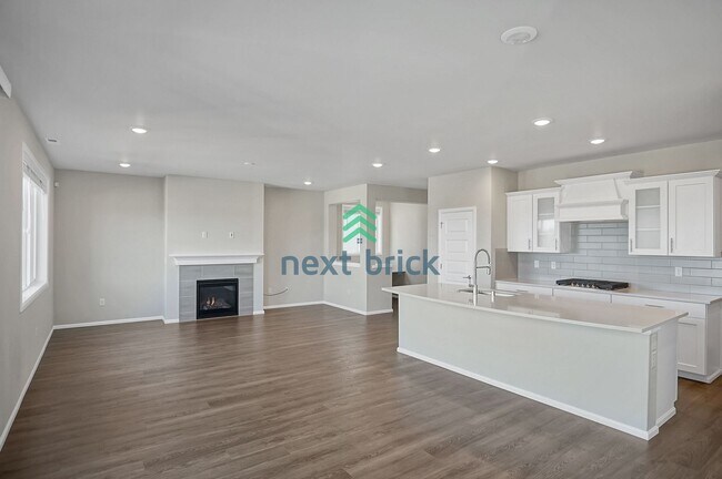 Building Photo - 5 Bed 3.5 Bath for Rent in Lake Stevens!