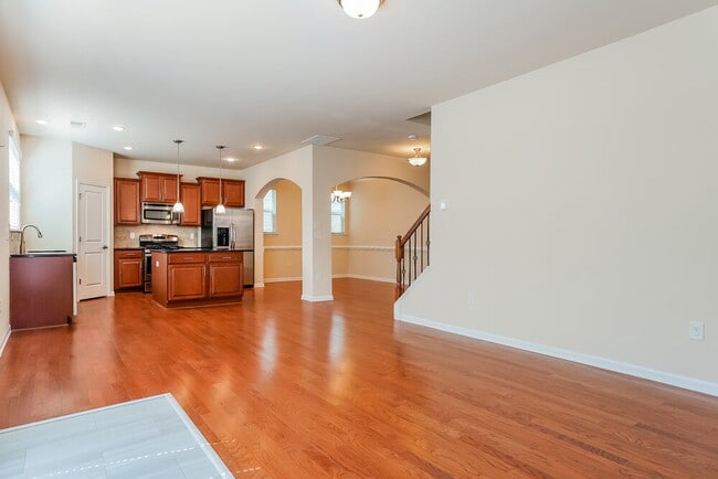 Building Photo - 325 Plott Hound Ln