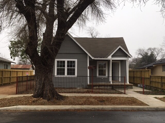 Foto del edificio - 1131 W Lynwood Ave