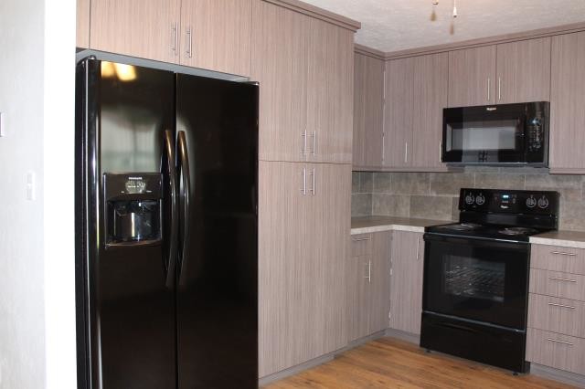 Foto del edificio - 317 Oak St