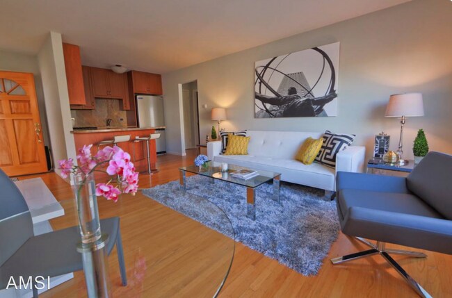 Foto del edificio - 1 br, 1 bath House - 4011 19th Street