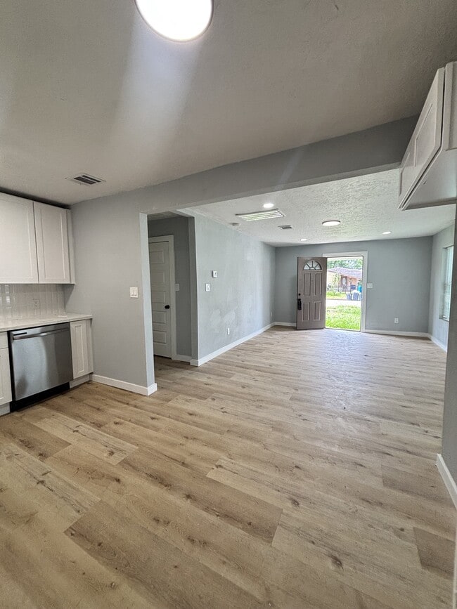 Photo - 1409 17th St (Galena Park, TX) House