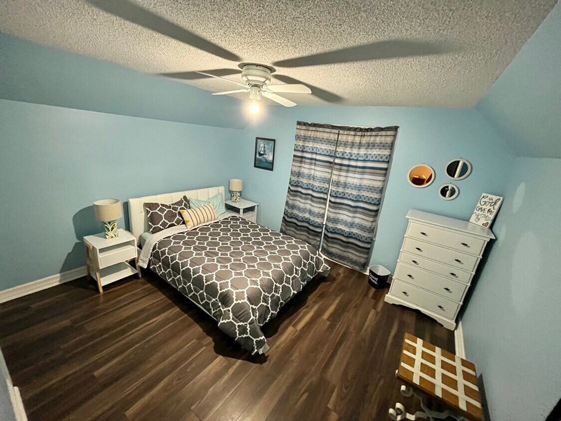 1681 52nd St SE, Kentwood, MI 49508 House for Rent in Kentwood, MI