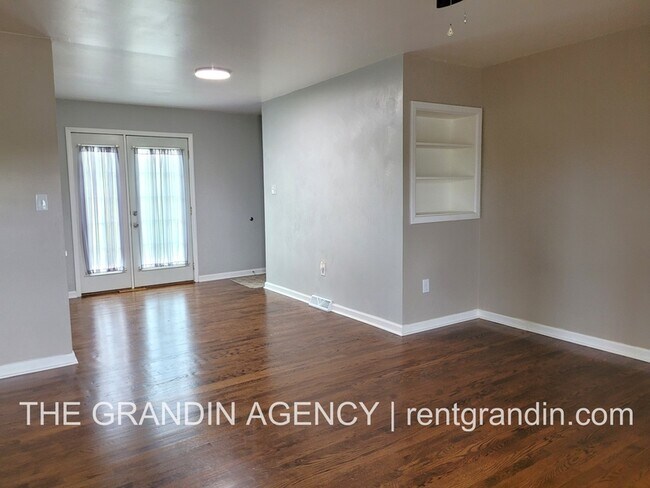 Foto del edificio - 3728 Red Fox Dr NW