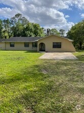 Building Photo - 11 46th Pl N