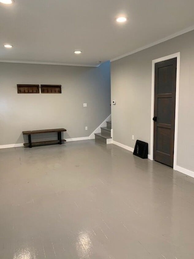 Primary Photo - Renovated Modern Duplex