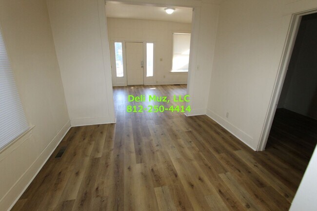 Foto del edificio - Beautiful 2 Bedroom, 1 Bath House with W/D Hookups