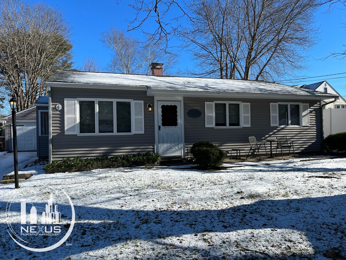 Primary Photo - 3 Atwood Dr