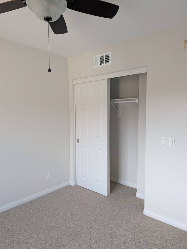 Building Photo - 1423 Abelia