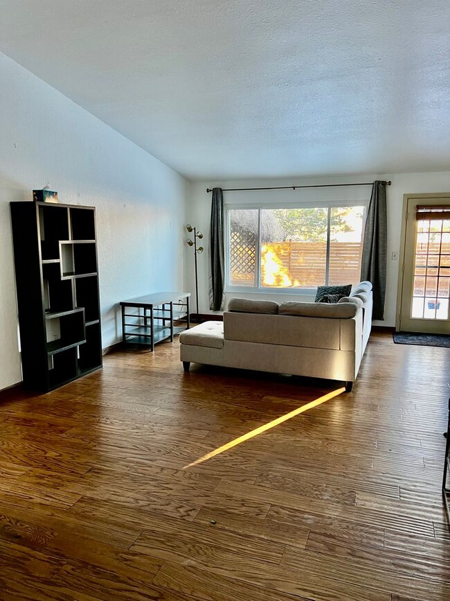 Foto del edificio - Beautiful Ranch Home in Briargate! Spend t...