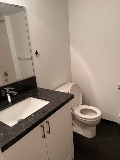 Building Photo - 33 Water Street