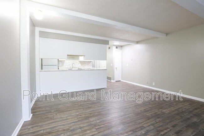 Foto del edificio - 2708 N 75th St