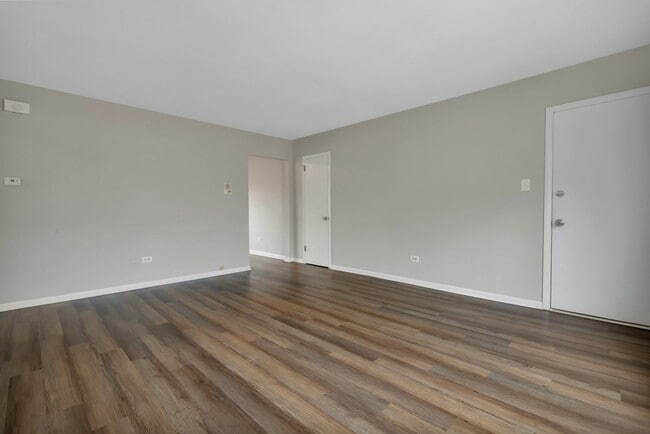 Building Photo - 38 S Waiola Ave