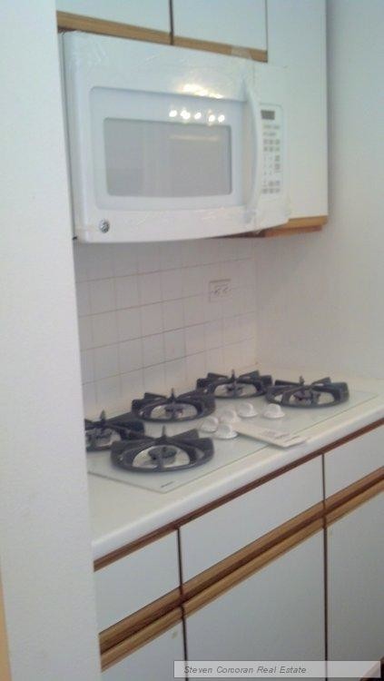 Foto del edificio - 333 E 43rd St