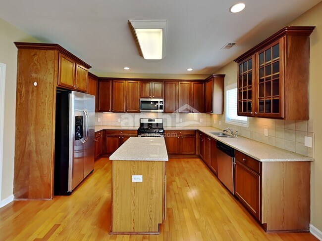 Foto del edificio - 51 Horseshoe Ct