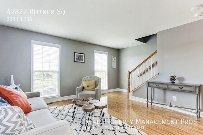 Building Photo - 42822 Bittner Square