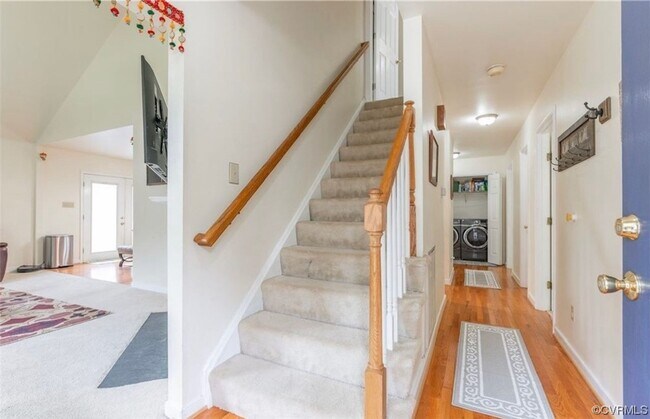 Foto del edificio - 5029 Drayton Dr