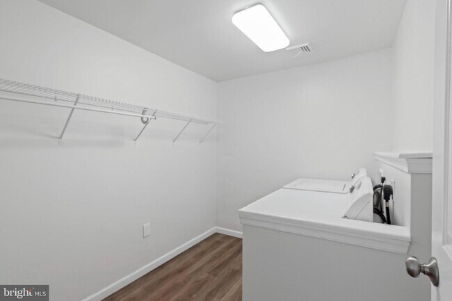 Foto del edificio - 2830 Ridge Pike