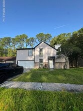 Building Photo - 10244 Pine Breeze Rd S