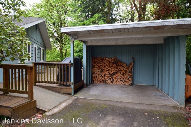 Building Photo - 6547 Beam St