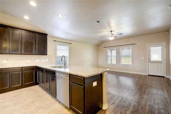 Foto del edificio - 3621 Rams Horn Way